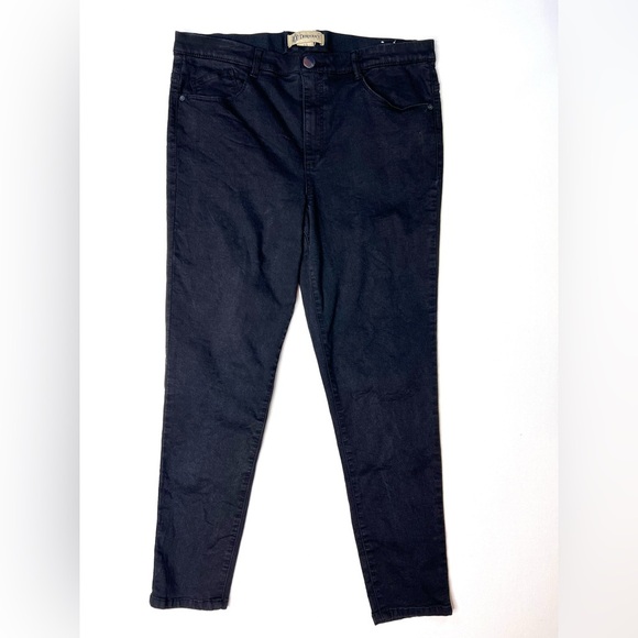 Democracy Ab technology black jeans denim size 12 slim fit stretch slimming - Picture 1 of 11